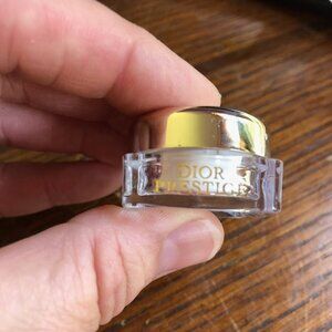 Dior Prestige le concentré yeux eye cream